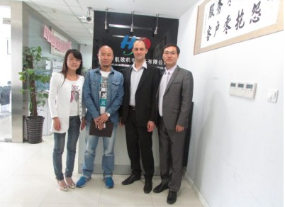 2014年10月14日，法國PRECIA MOLEN工廠負責人再次蒞臨我司，對后續如何更好的合作做了深入洽談，并給予我司技術上的指導與支持，雙方就后期友好合作達成共識